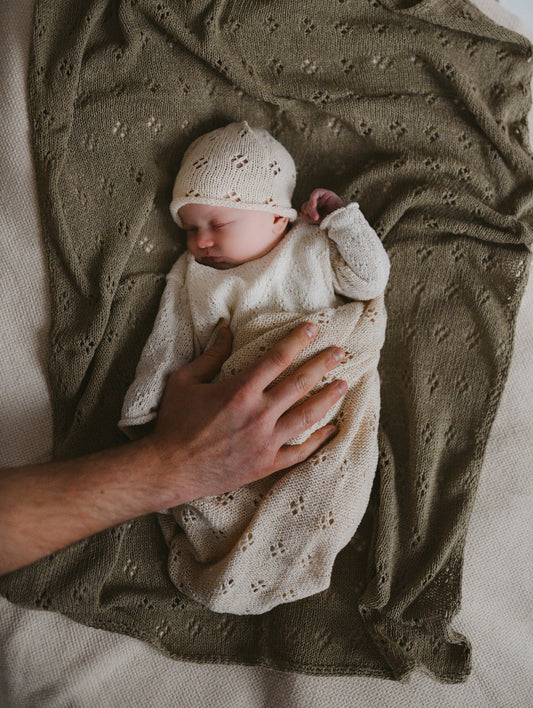 Sudha hat and sudha baby blanket