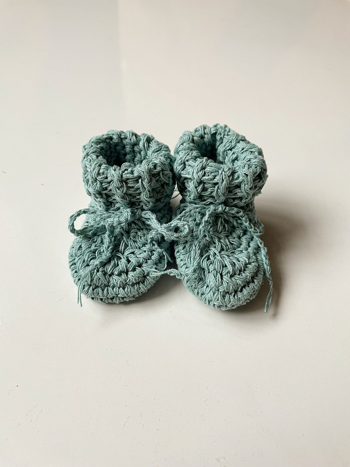 Cotton tie baby booties