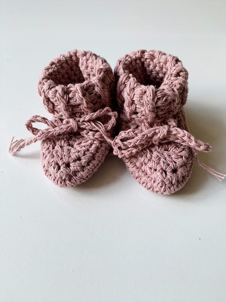 Cotton tie baby booties