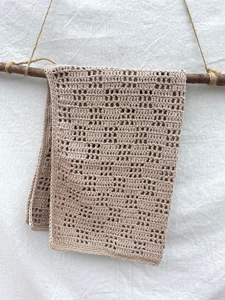 neutral crochet baby blanket